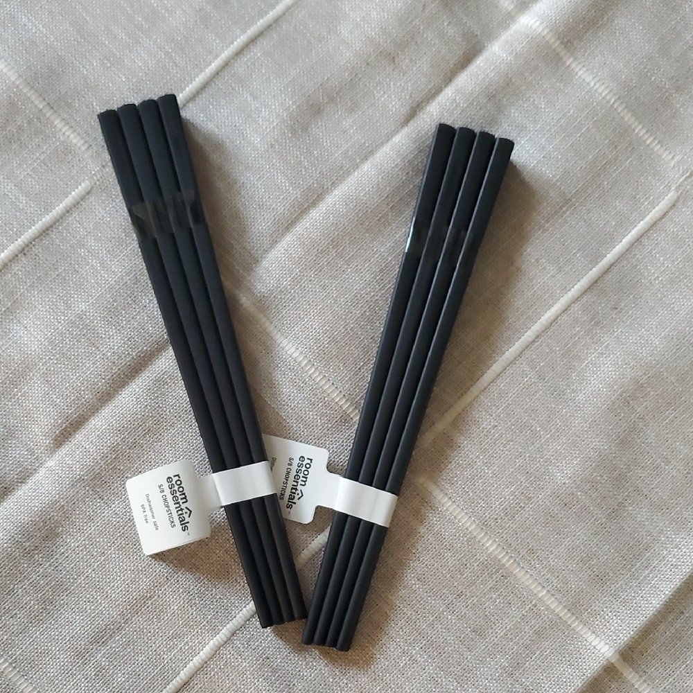 2/$25 - Service For 8 - Room Essentials Chopsticks Black 8 Sets Durable Dishwash